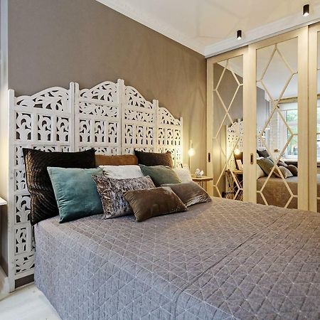 Riga Silent Center Boutique Apt. +Free Parking Dış mekan fotoğraf