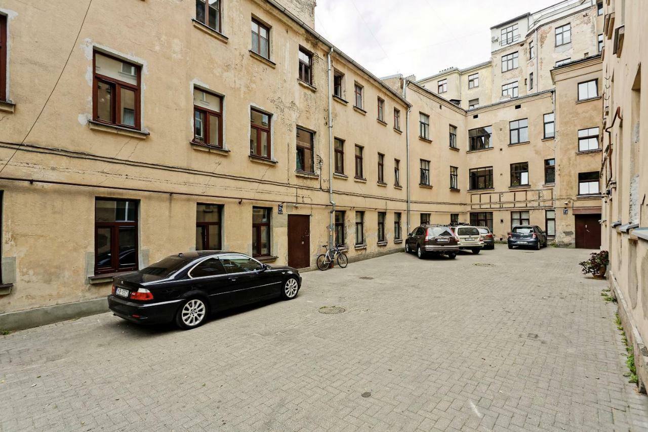 Riga Silent Center Boutique Apt. +Free Parking Dış mekan fotoğraf